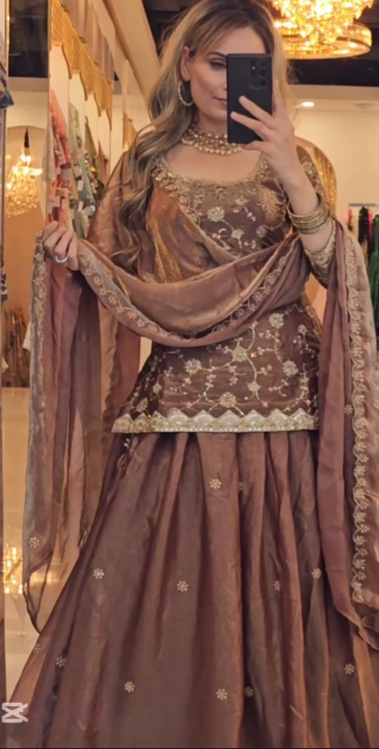 Brown Elegance The Perfect Selfie - Image 2