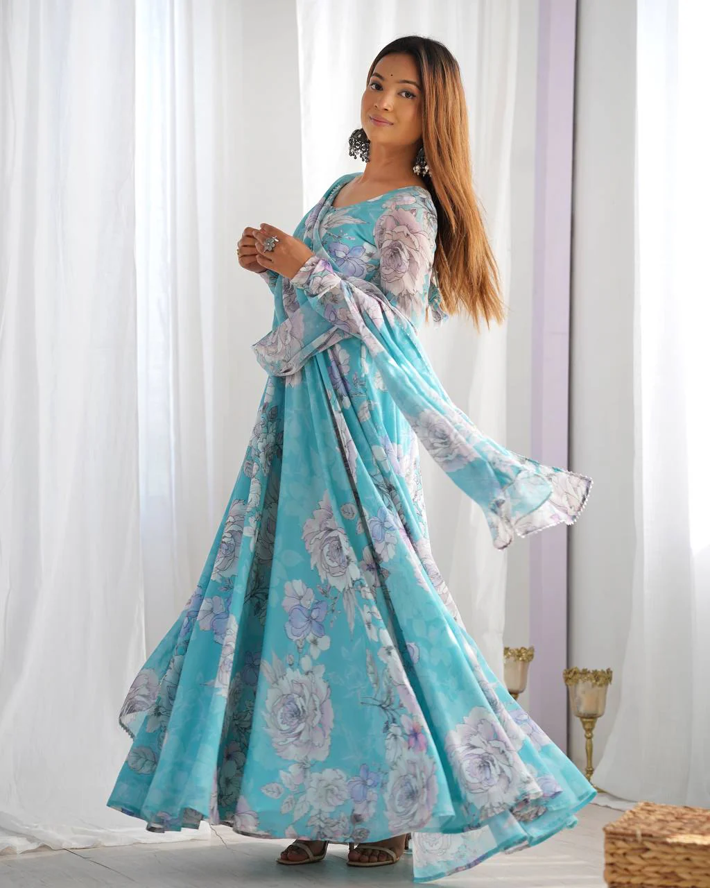 Elegance in Bloom: Floral Chiffon Delight - Image 5