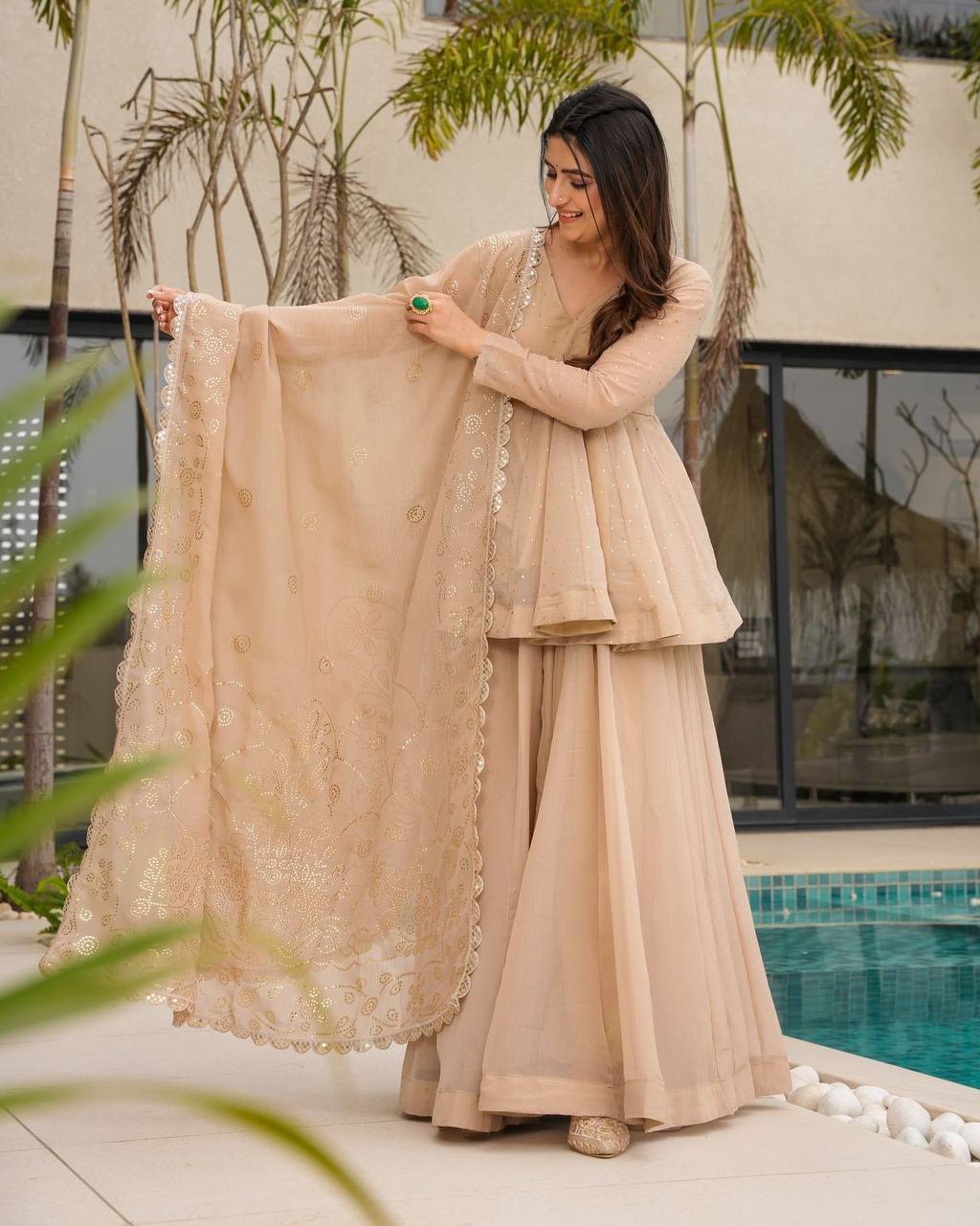 Elegance Unveiled: The Perfect Ensemble Awaits - Image 4