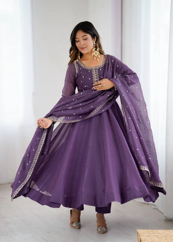 Embrace Tradition with Modern Style