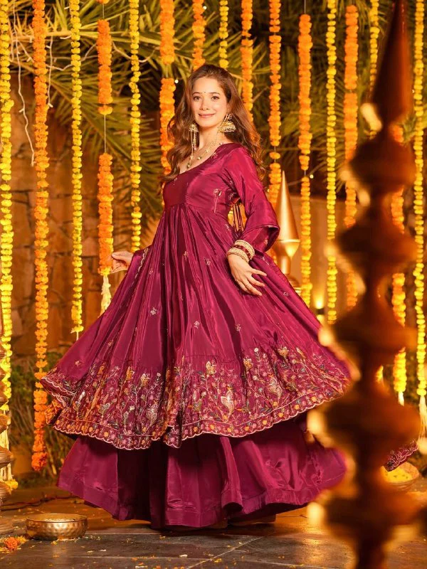 Festive Flair: Celebrate in Style and Comfort