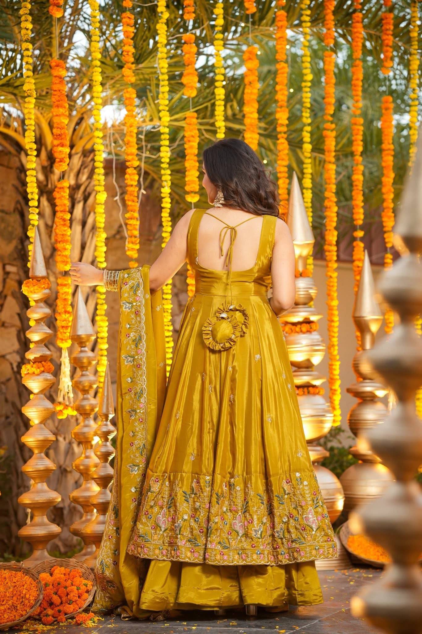 Floral Dreams: A Timeless Ethnic Wear - Image 13