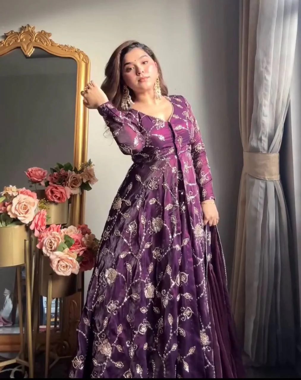 Glamour Unveiled: Drape Yourself in Luxury - Image 2