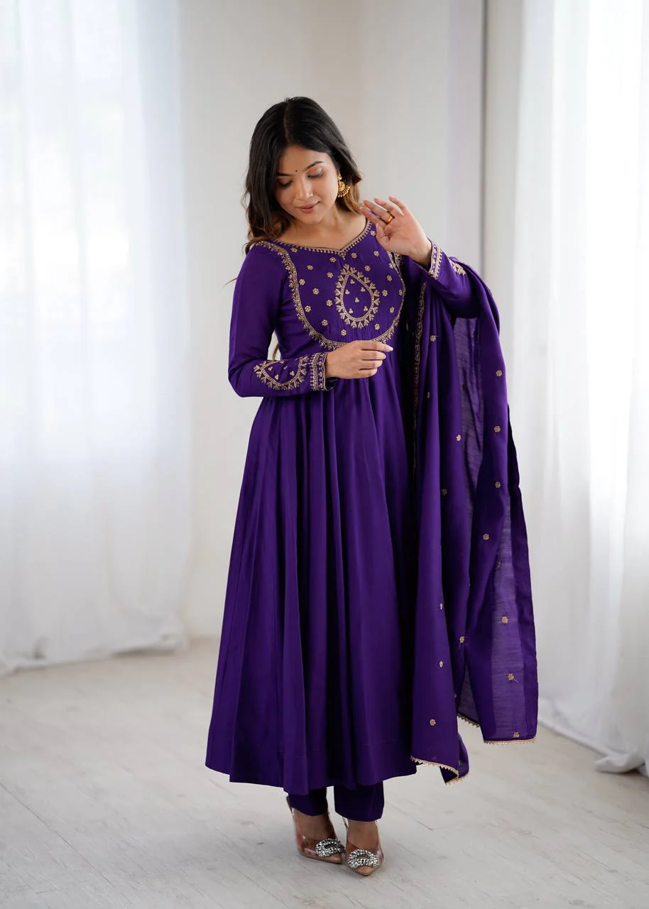 Majestic Purple Elegance Ensemble - Image 6