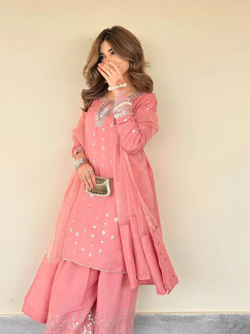 Pink Elegance A Dual Portrait Experience - Image 10