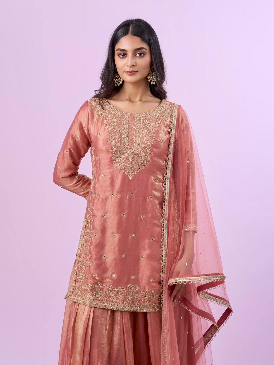 Traditional Elegance with Modern Touch - Image 3